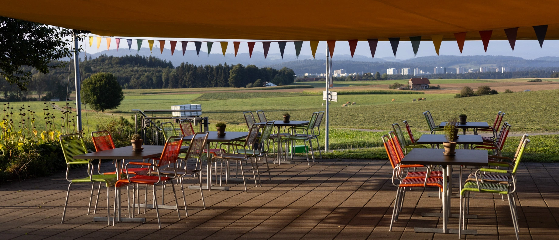 Pia 5699 terrasse am abend